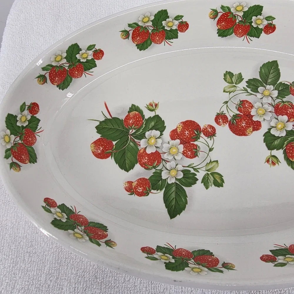 Portmeirion Pottery Strawberry Oval Serving Platter Made in England Vintage